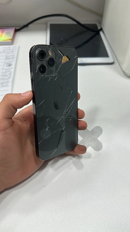 iPhone 12 Pro