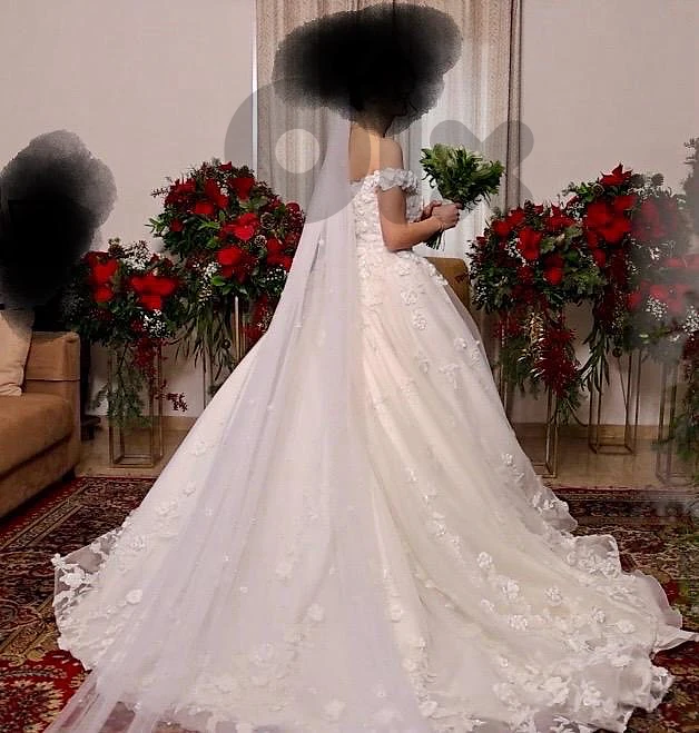 French wedding dress to sell.