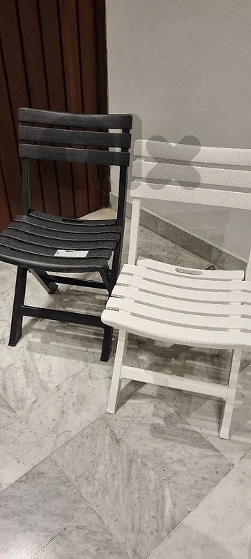 6 chairs