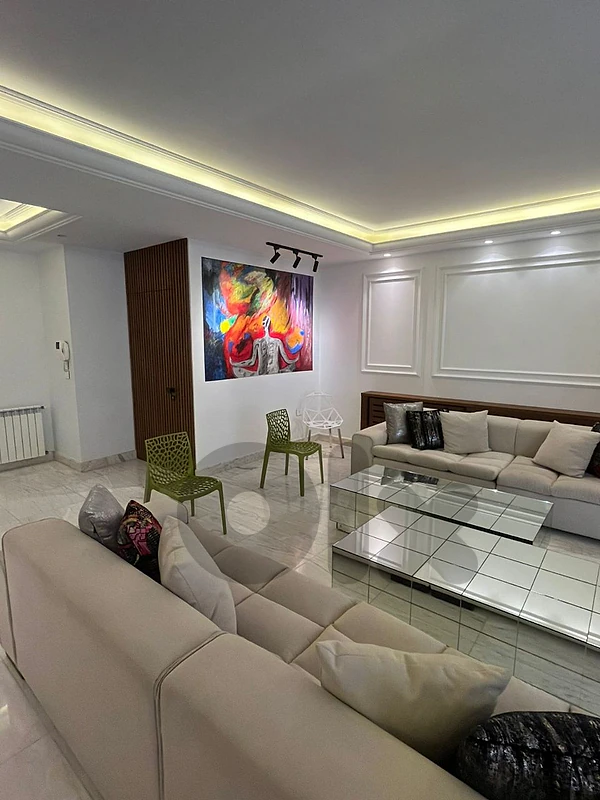 Luxury Furnished Apartment For Rent in Jdaide