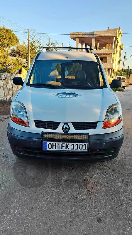 Renault 2004