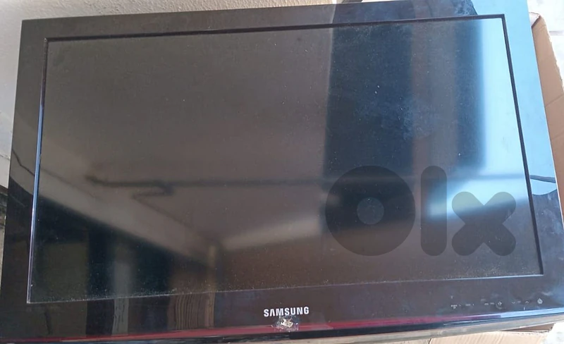 Tv Samsung 32 inch (LCD)