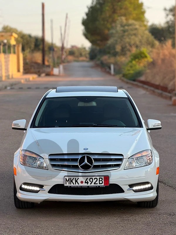 Mercedes-Benz C-Class 2008 look 2011