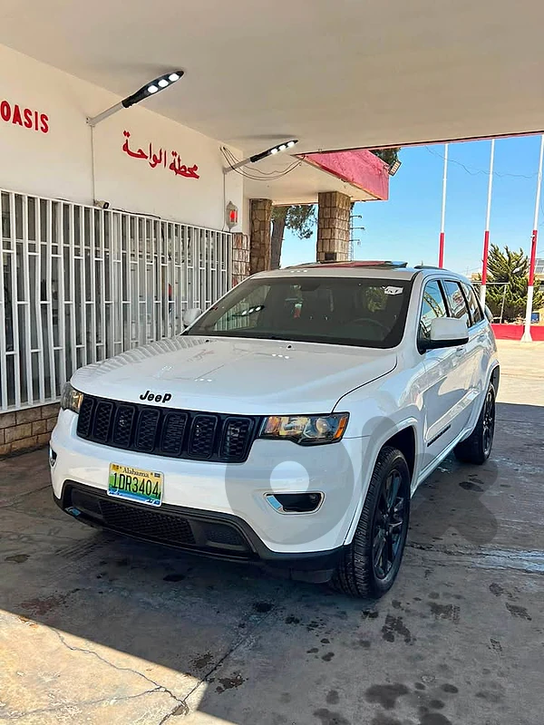 Jeep Cherokee altitude 2018