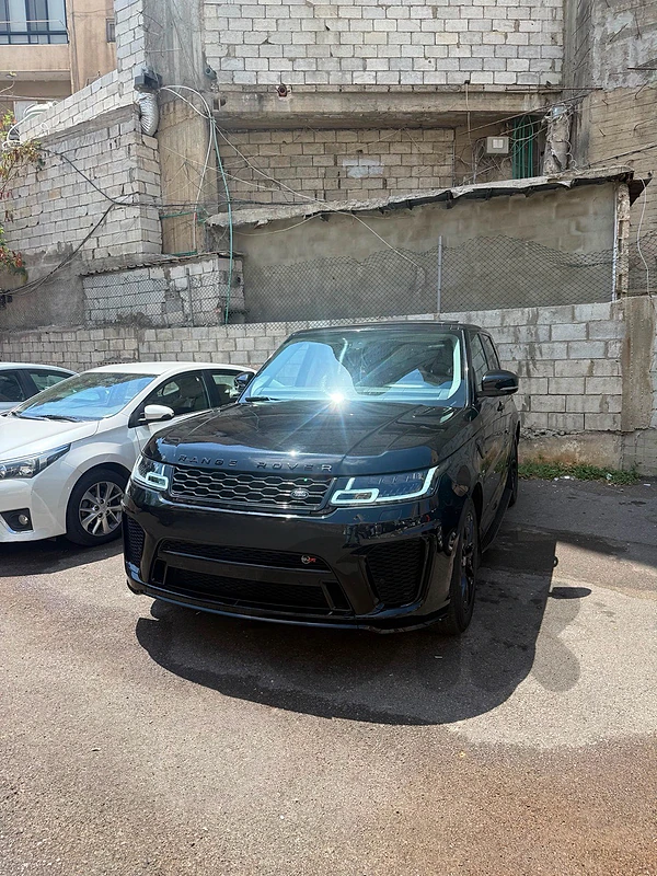 Range Rover ولا غلطة Range Rover ولا غلطة