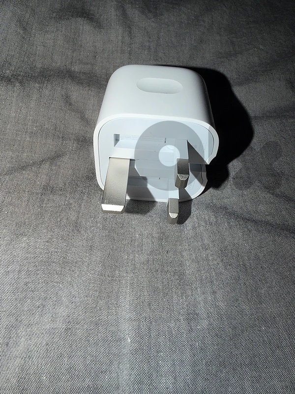 apple original adapter 40 to 60 watt