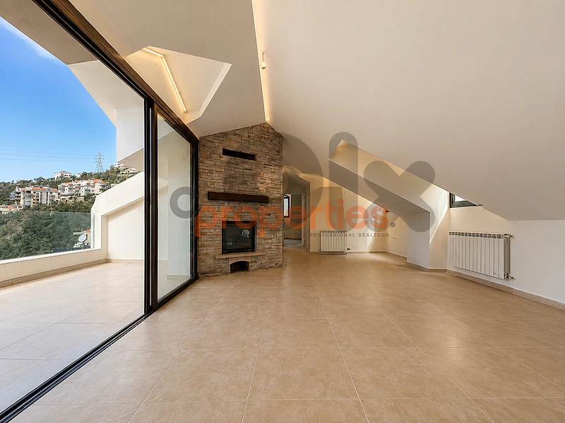 Duplex For Sale in Rabweh شقة للبيع في الربوه CPCF313