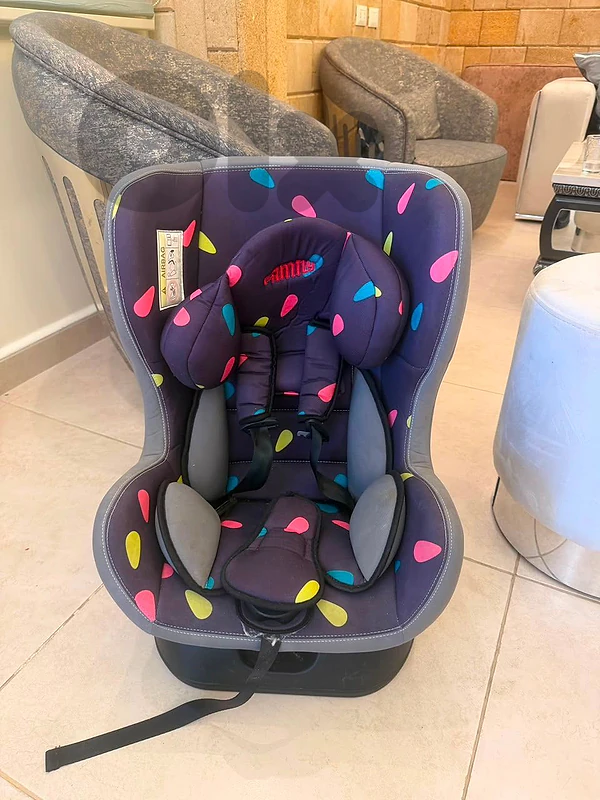 كرسي اطفال للسيارة car seat كرسي اطفال للسيارة car seat