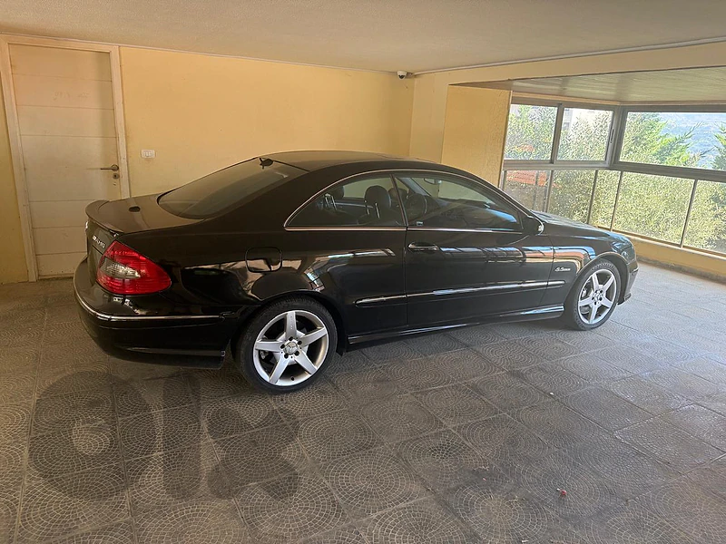 Mercedes-Benz CLK-Class 2005 2005