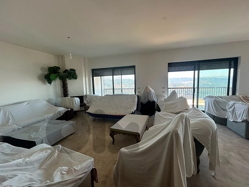 Apartment for sale Baabdat | شقة للبيع في بعبدات