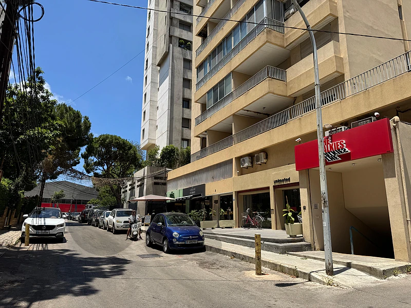 Beautiful Furnished and Serviced Offices in Horsh Tabet
