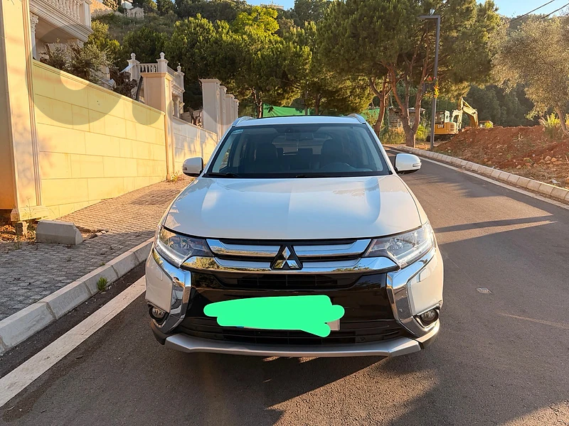 Mitsubishi Outlander 2018 company Source 1 owner