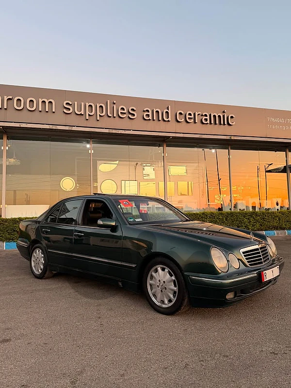Mercedes e320 2001