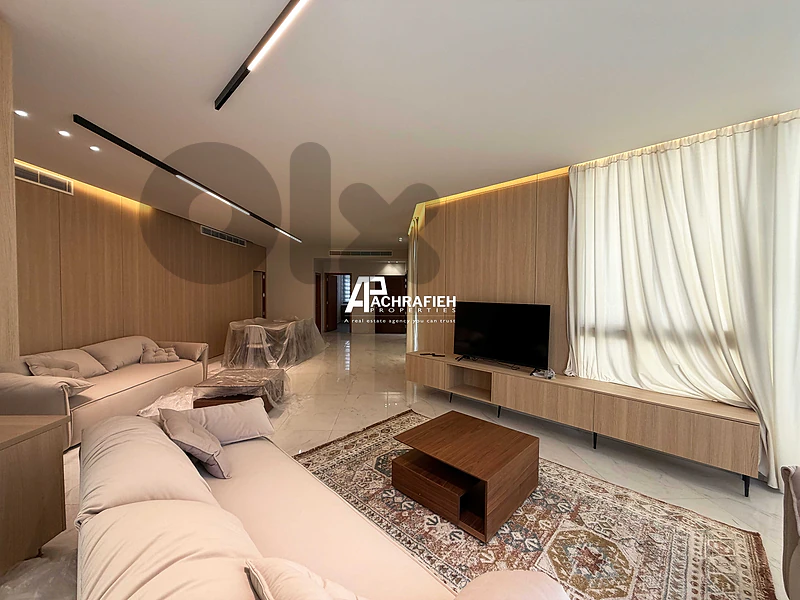 Apartment For Rent in Achrafieh - شقة للأجار في الأشرفية