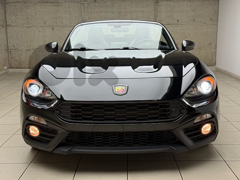 Fiat ABARTH 124 SPYDER TgF gargour Service 63.000 km Fiat ABARTH 124 SPYDER TgF gargour Service 63.000 km