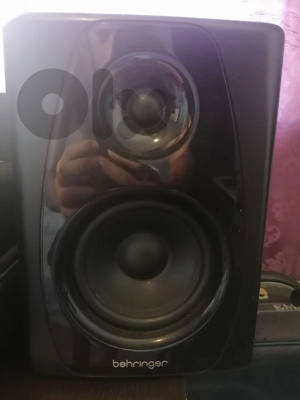 studio monitors 5'