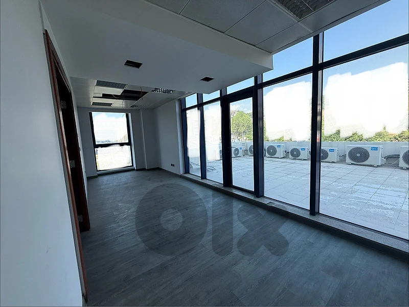 office for rent Dbayeh | مكتب للإجار ضبية