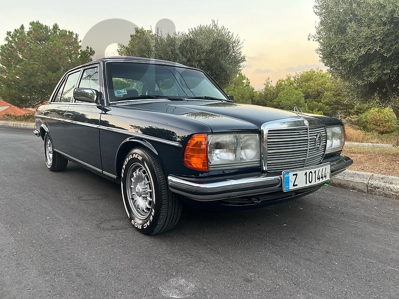 Mercedes-Benz E-Class 1983 280E