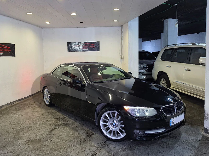 2011 BMW 320 Convertible 44,000 Km Only Company Source 1Owner Like New