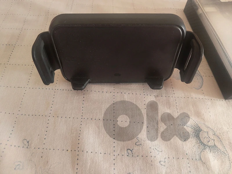 Samsung car holder and wireless charger