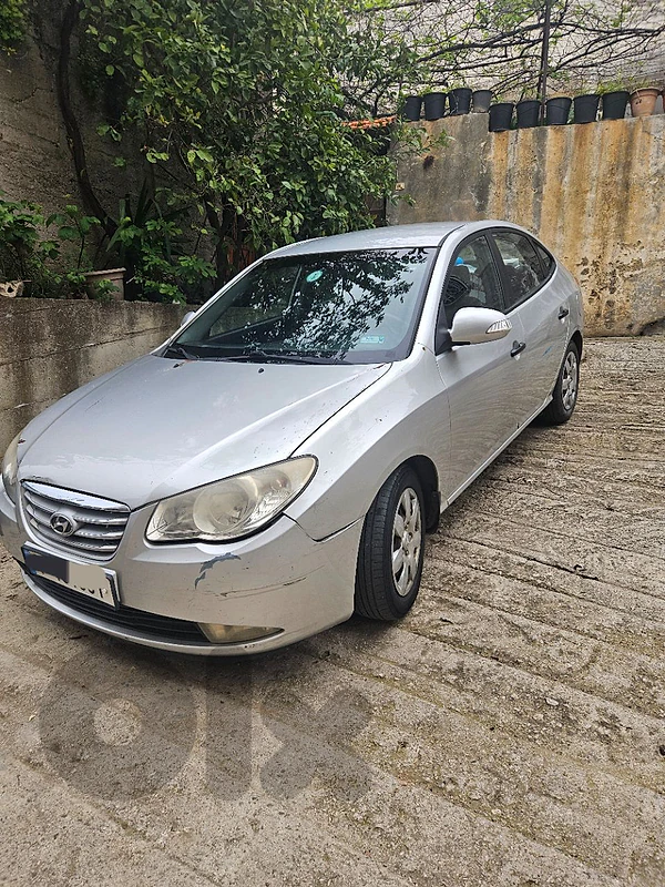 Hyundai Elantra 2011