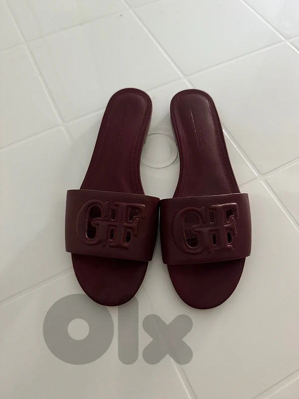Gianfranco Ferre Cut Out Slides Gianfranco Ferre Cut Out Slides