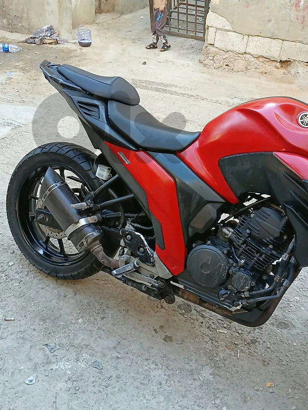 2018 FZ25 Yamaha model 2018 بسعر مغري،