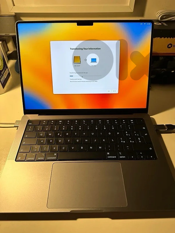 Apple Macbook Pro M2 Pro 16GB/512GB