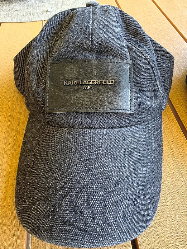karl lagerfeld hat