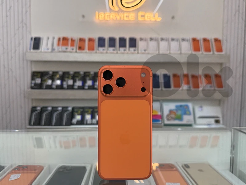 IPhone 17 Pro Max Orange 1 Terra esim bala jemrok  battery health 100%