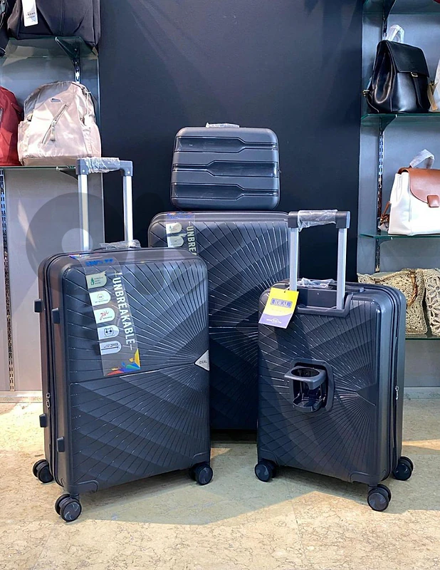 50% OFF travel bags 8I-539225