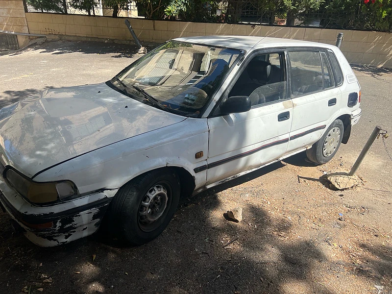 Toyota Corolla 1989 e32