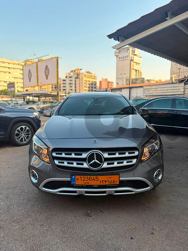 Mercedes-Benz Mercedes-Benz