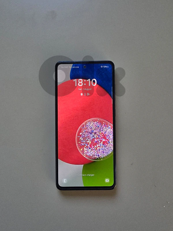 Selling Samsung A52 in perfect condition