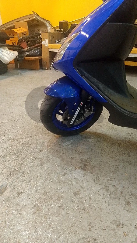 v150 azzo