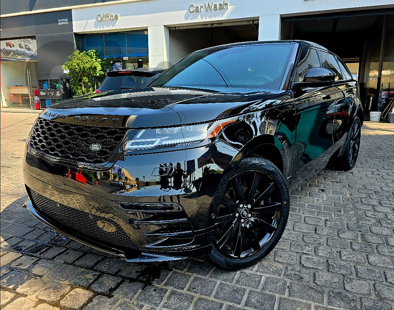Velar R Dynamic P250 2018 Ajnabe Clean Carfax