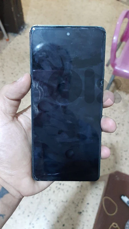 samsung A04s بيع او تبديل