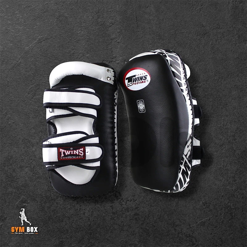 twins kicking pads