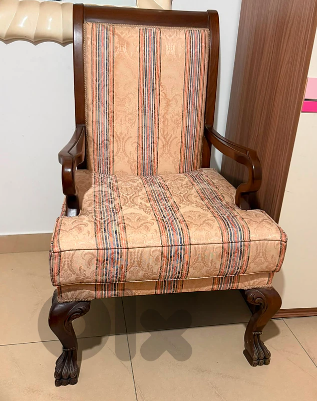 Solo Chair for sale