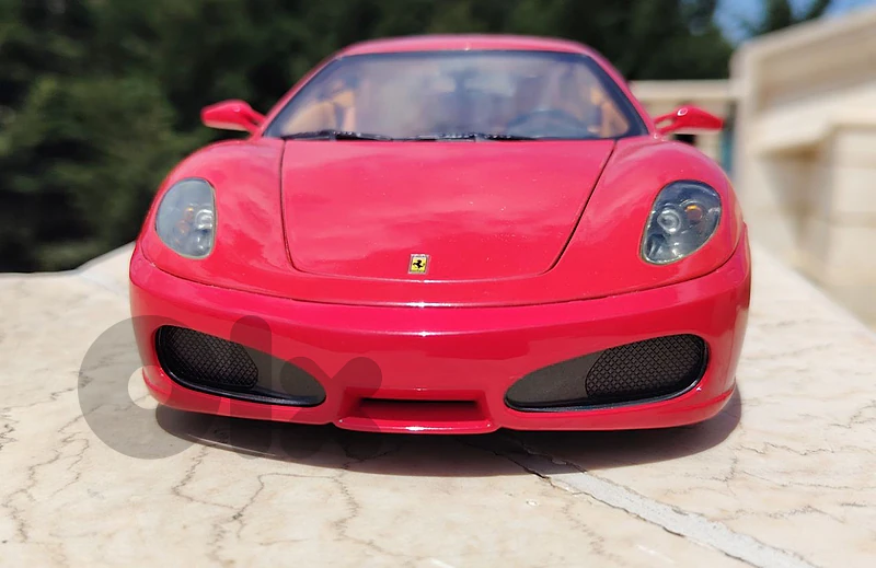 diecast 1:18 Ferrari F430 By Hotwheels