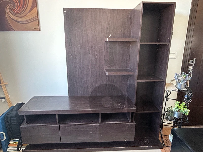 TV Unit with shelves and drawers
