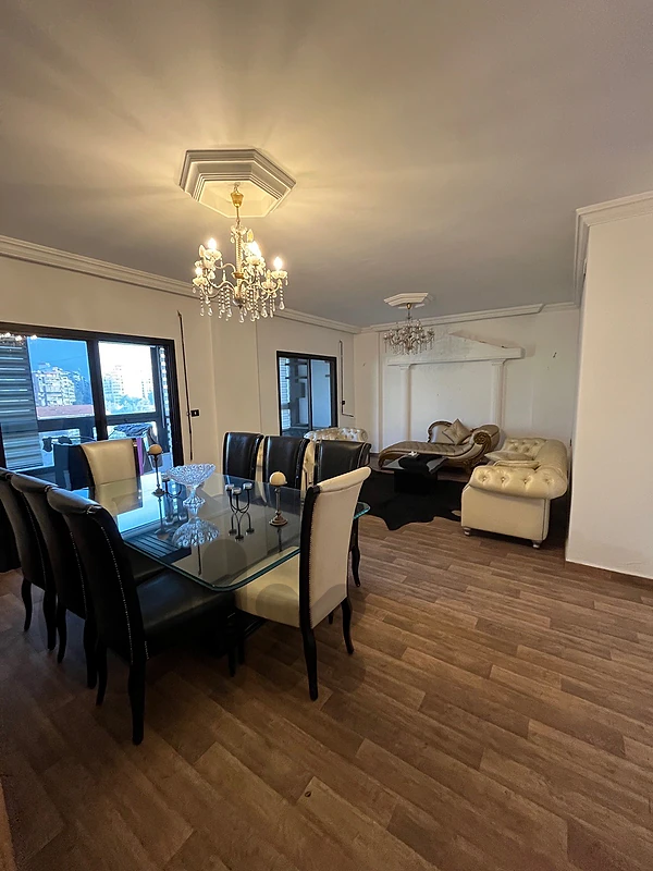furniture Salon for sale