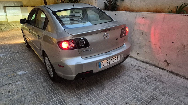 Mazda 3 2007 sedan 1.6 full option