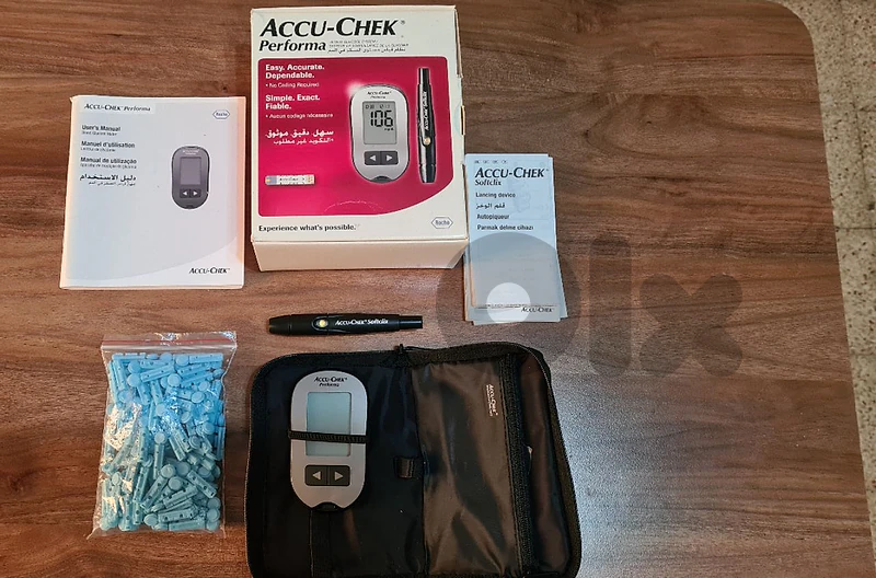 Accu-Chek blood glucose machine