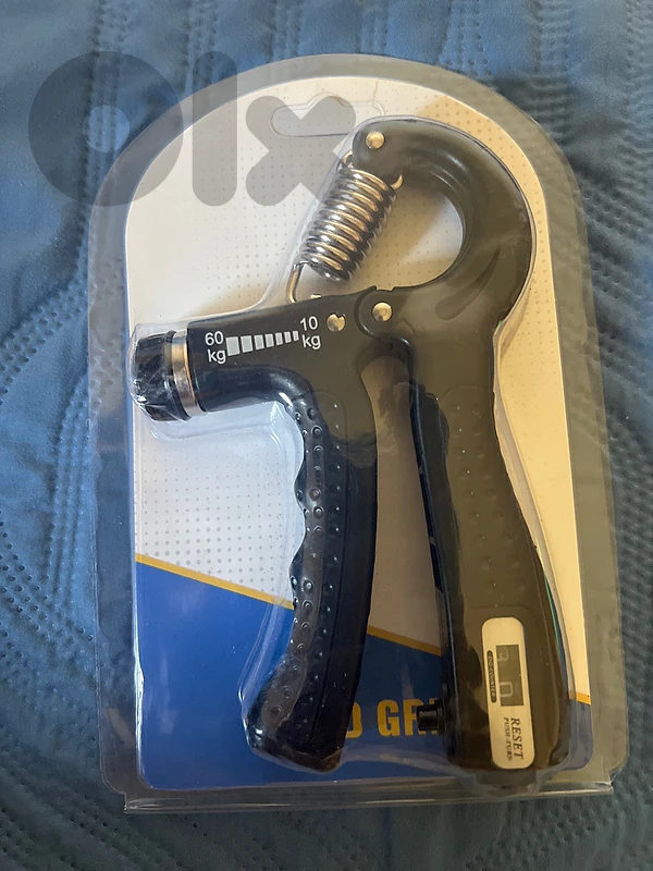 hand grip with counter