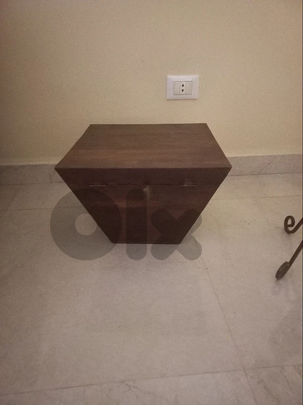 wooden box