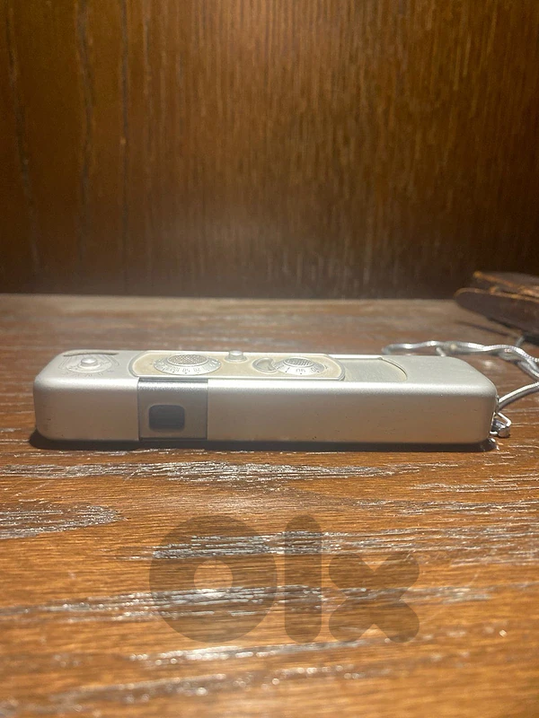 Minox B