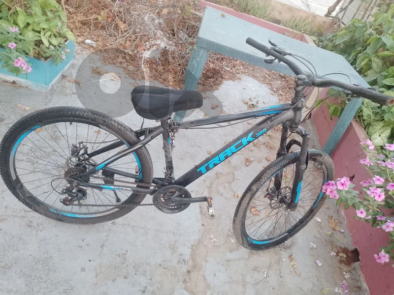 Hyde bsklet marka track 3000 model 2025 btemshe bas ray7een fremetha
