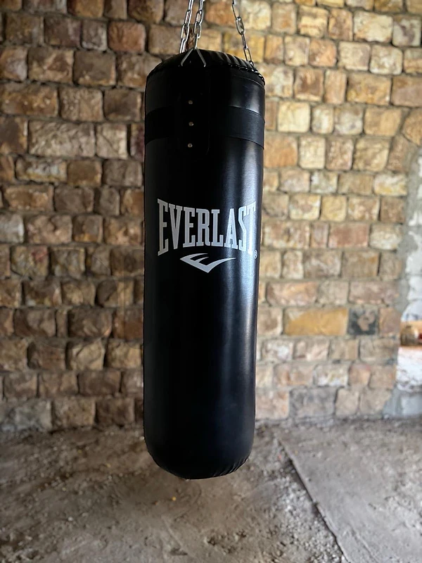 boxing bag plus gloves and hand wraps boxing bag plus gloves and hand wraps