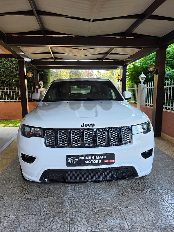 Jeep Grand Cherokee Altitude 2019